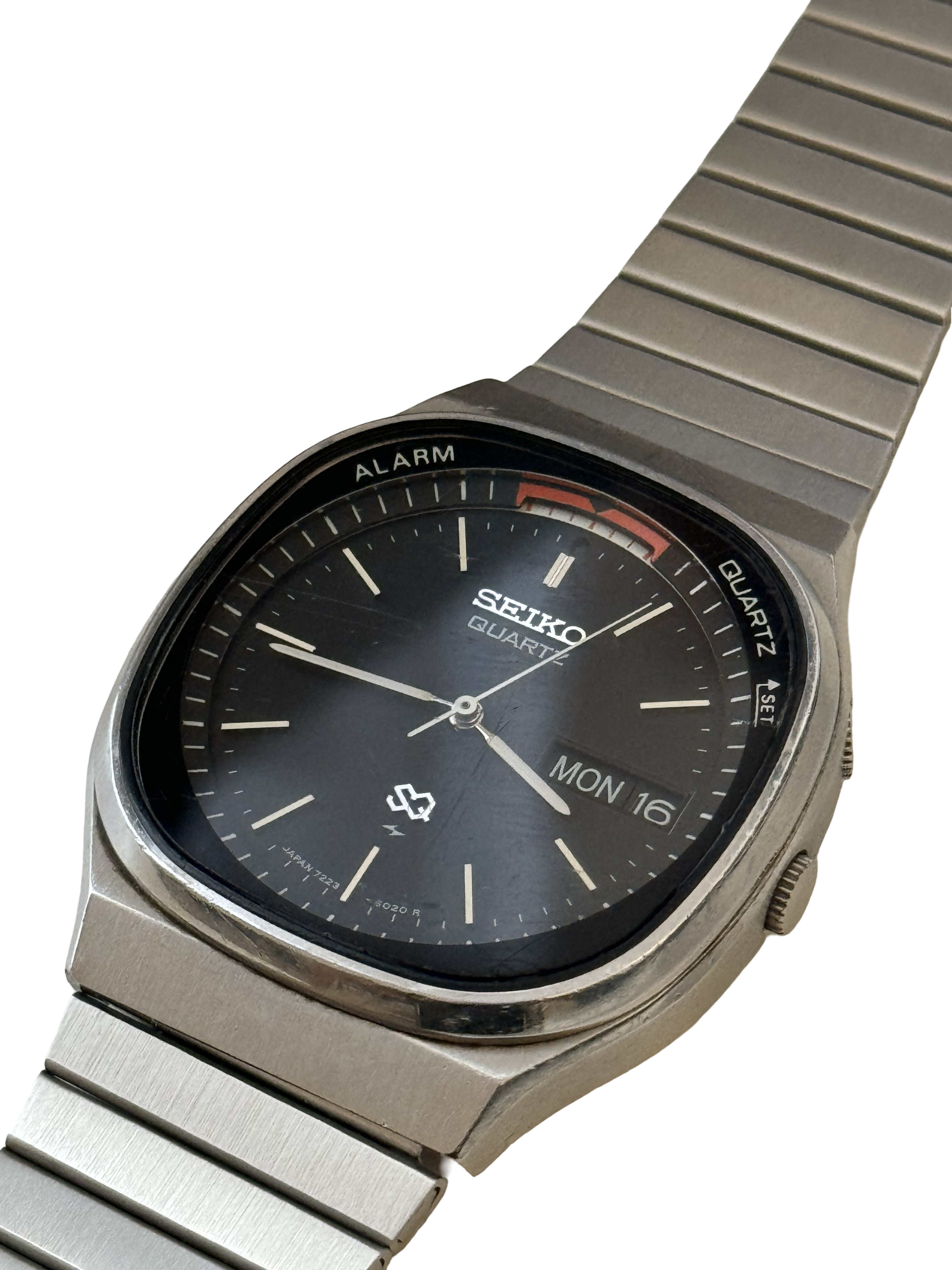 SEIKO 7223-6020