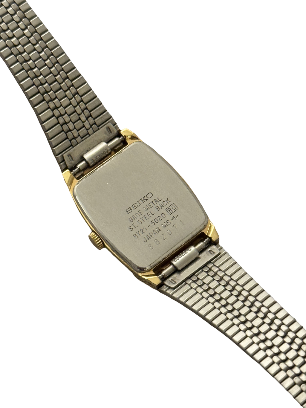 SEIKO 8Y21-5020